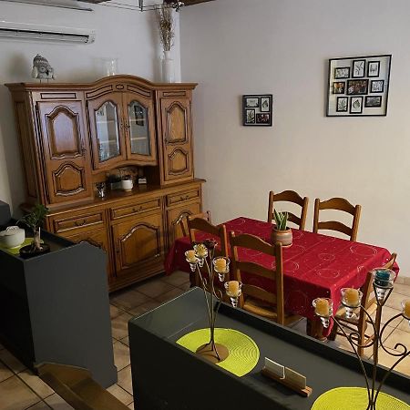 Chez Tifille Bed & Breakfast Естан Екстериор снимка